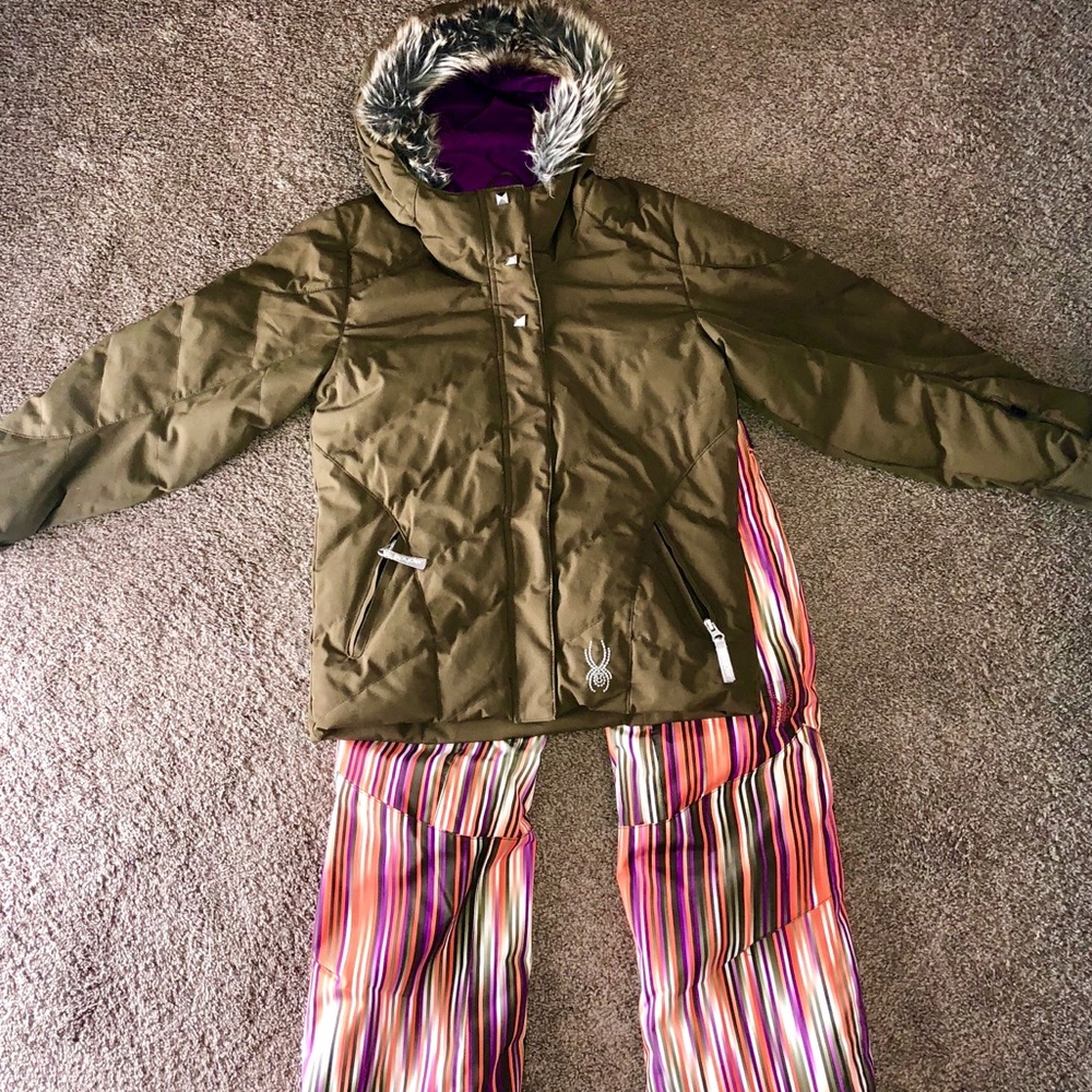 Girls Spyder Ski Pants and Jacket size 10